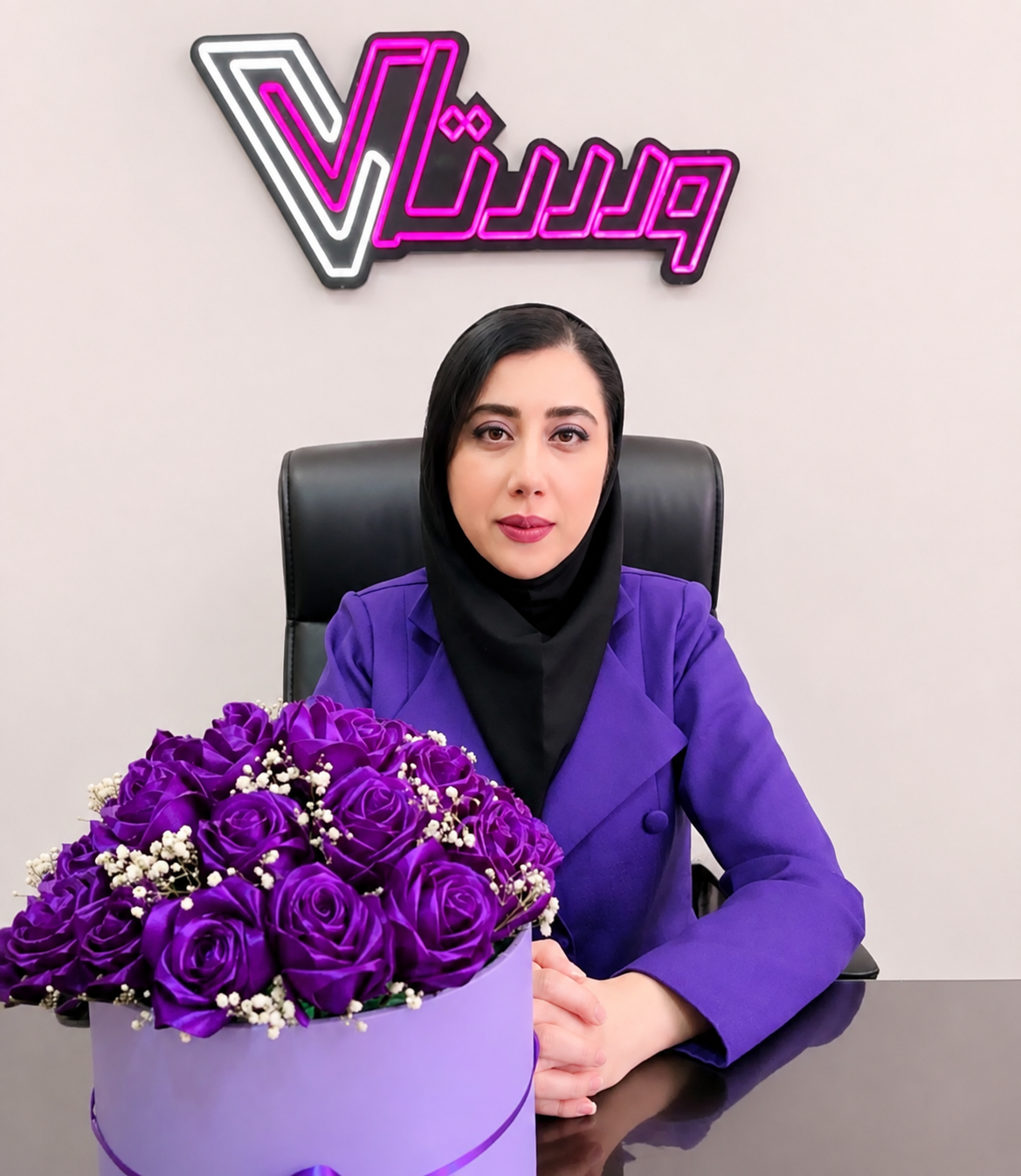 آذر شمشیری فرد